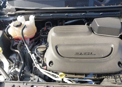 2023 Chrysler Voyager Lx из США, поврежденный, VIN 2C4RC1CG8PR613612